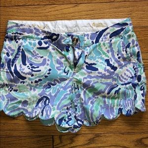 Lilly Pulitzer Buttercup shorts. Size 4.